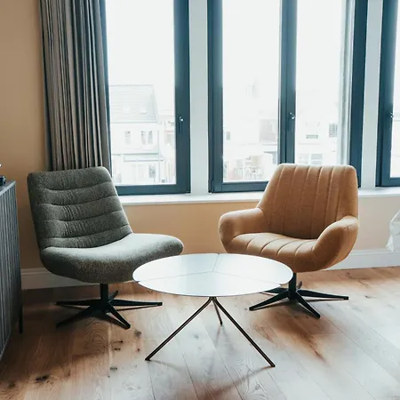 Casino Elite فندق 4*